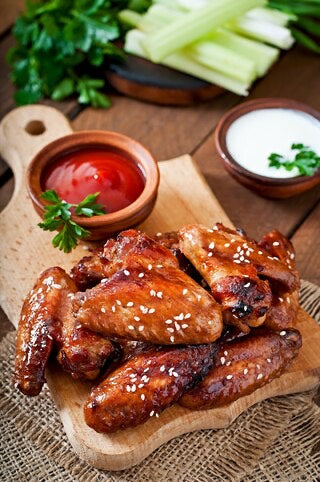 AILES DE POULET AU FEU DE BOIS